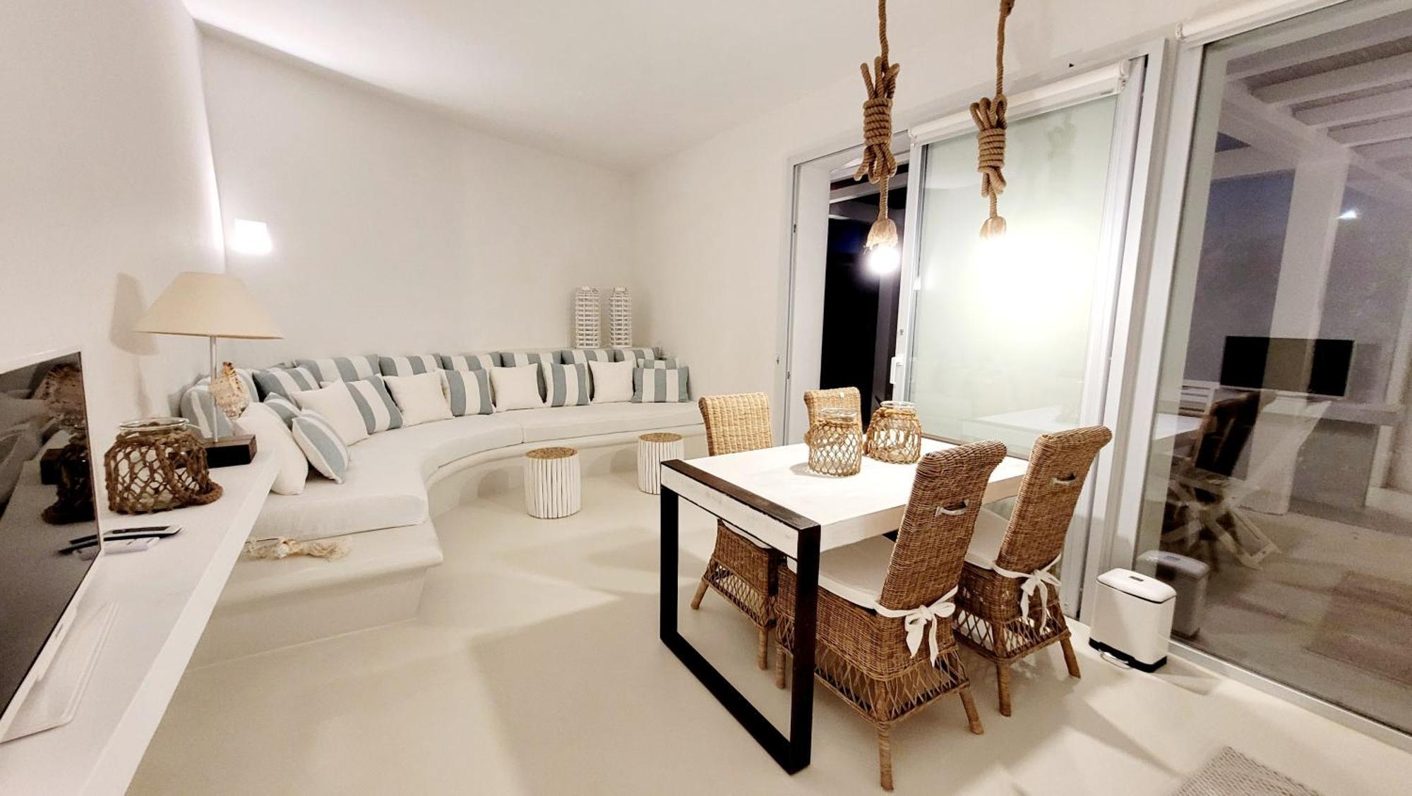 Casa Mirella Apartment ฟาวีญานา ภายนอก รูปภาพ