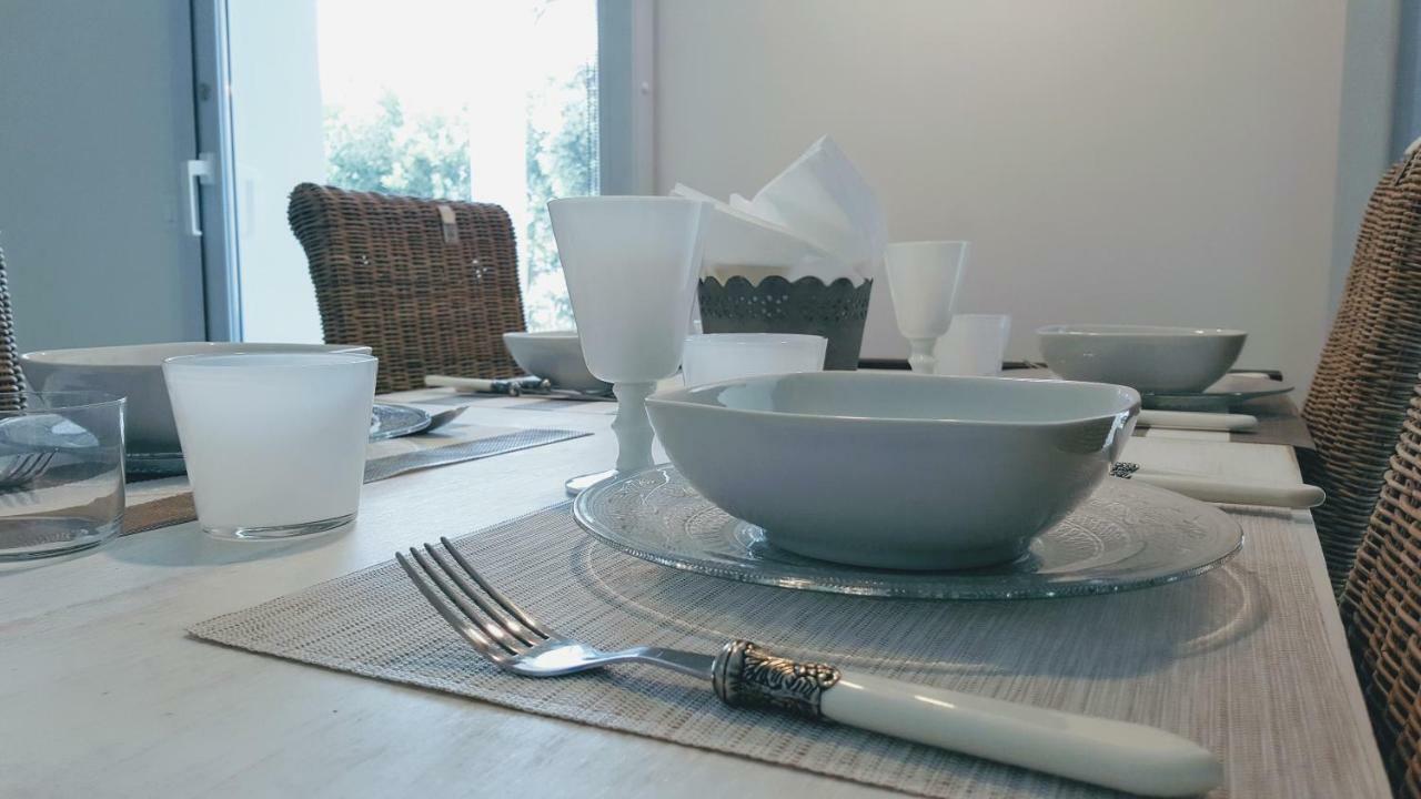 Casa Mirella Apartment ฟาวีญานา ภายนอก รูปภาพ