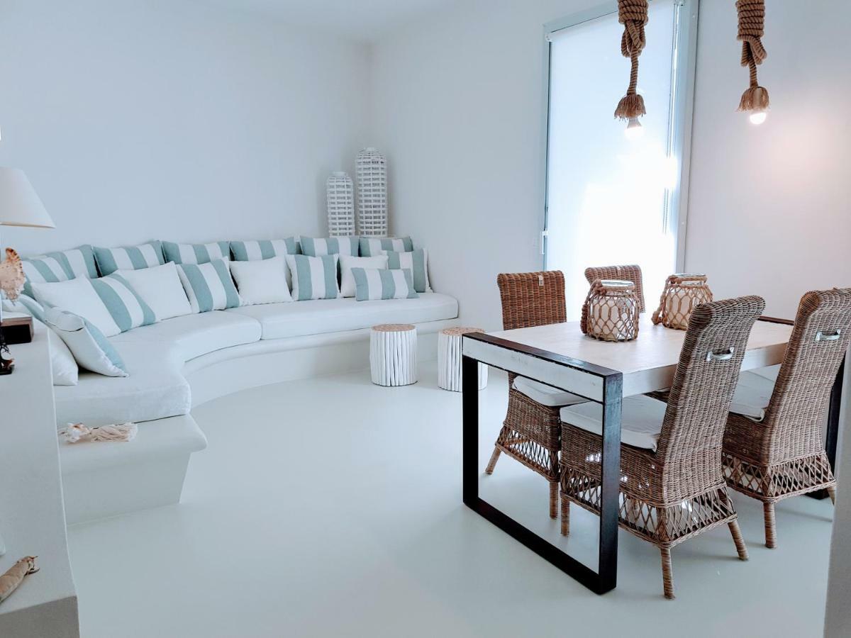 Casa Mirella Apartment ฟาวีญานา ภายนอก รูปภาพ