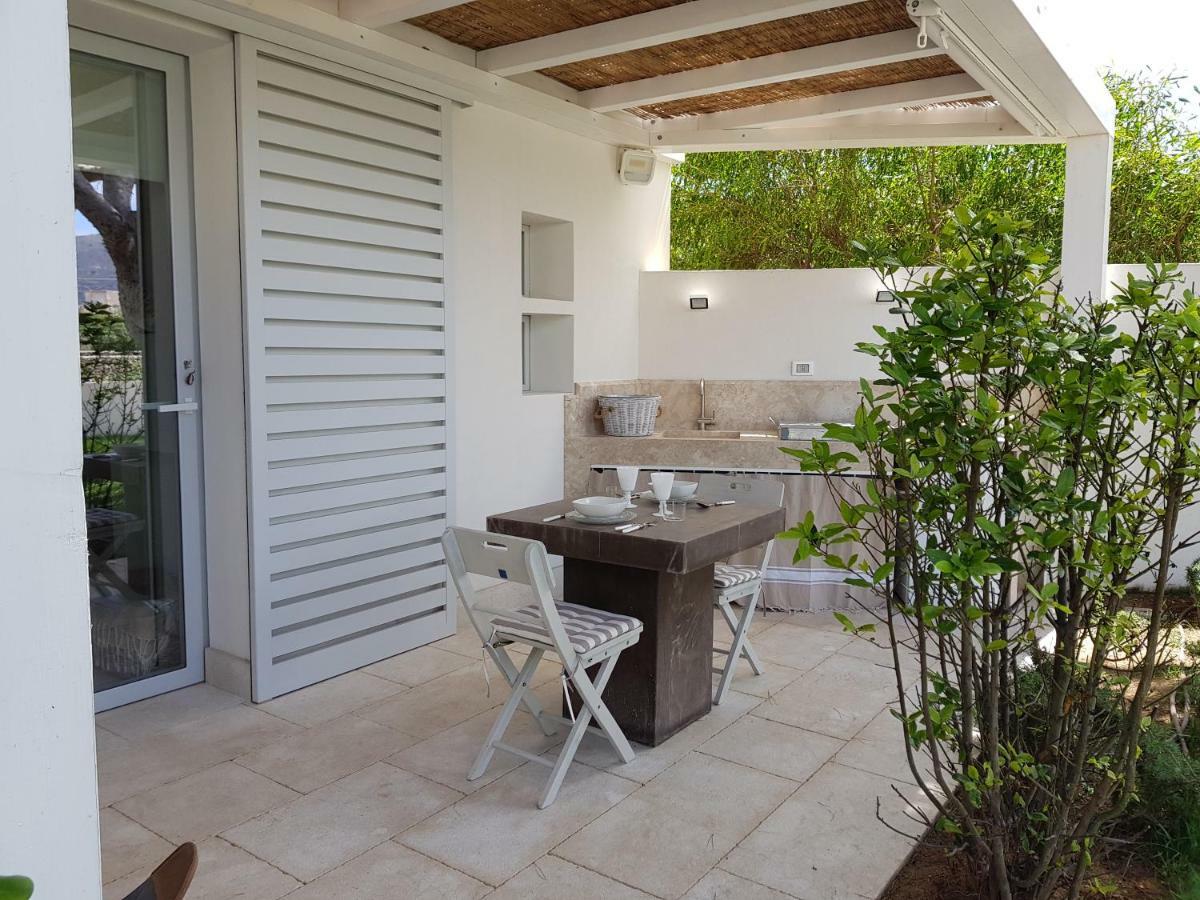Casa Mirella Apartment ฟาวีญานา ภายนอก รูปภาพ