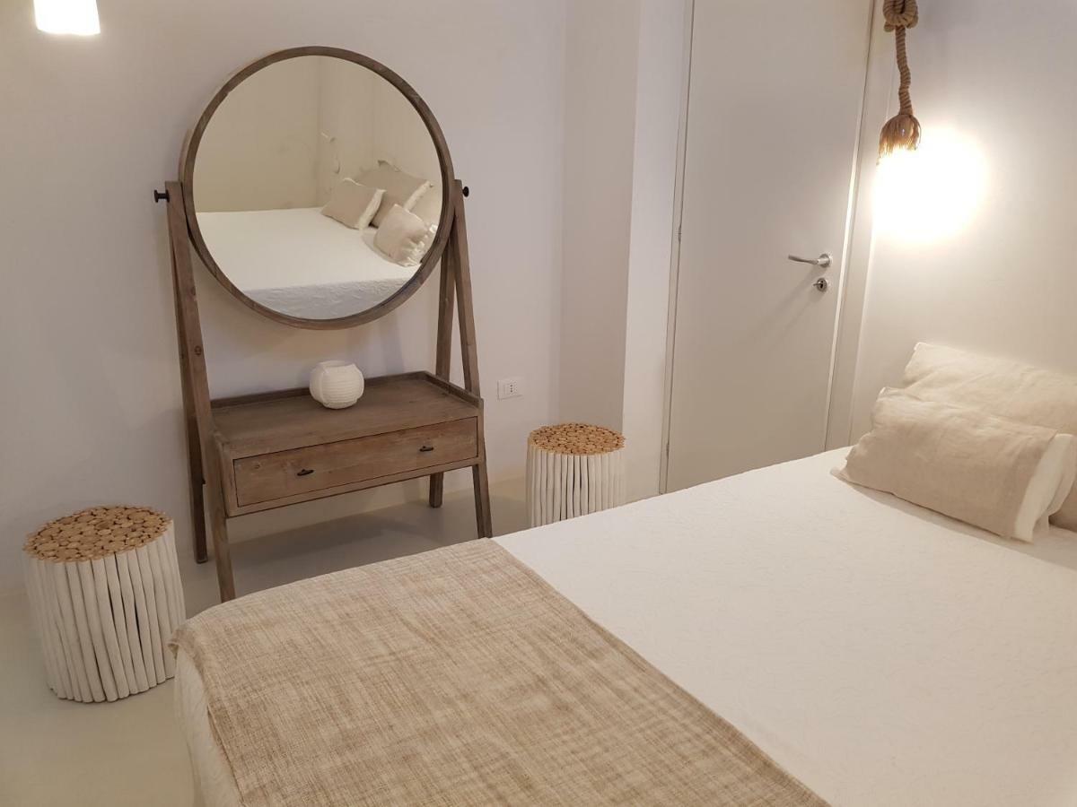 Casa Mirella Apartment ฟาวีญานา ภายนอก รูปภาพ